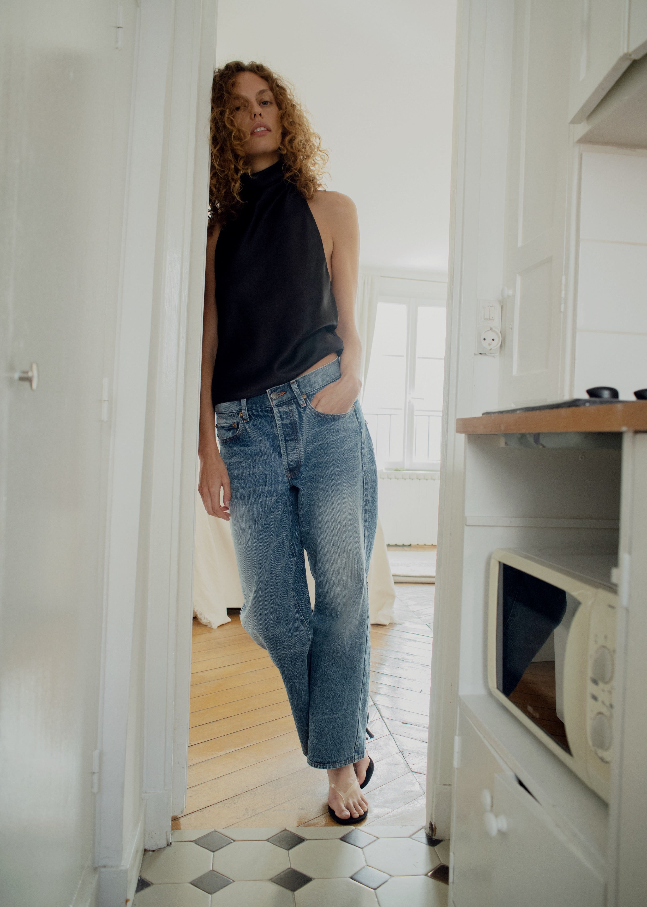 The Signature Jean – Light Indigo